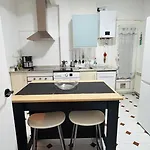 Vut La Escuela Appartamento *