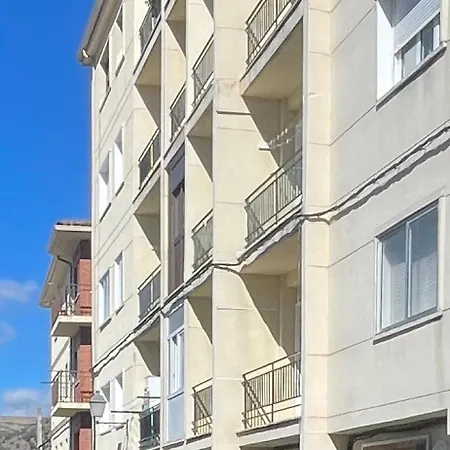 Apartamento Vut La Escuela *