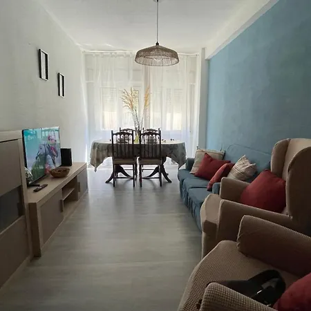 Apartment Vut La Escuela